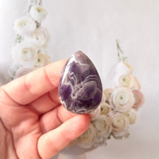 Dream amethyst pendant